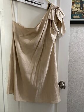 ANTONIO MELANI Beige one shoulder linen blend dress with attached bow